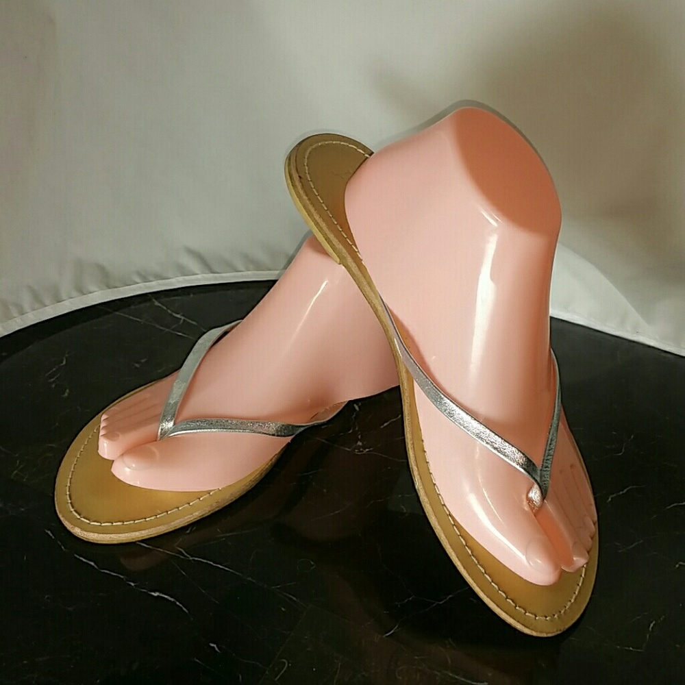 J Crew sz 10 Silver Flip Flop thong Leather 72868